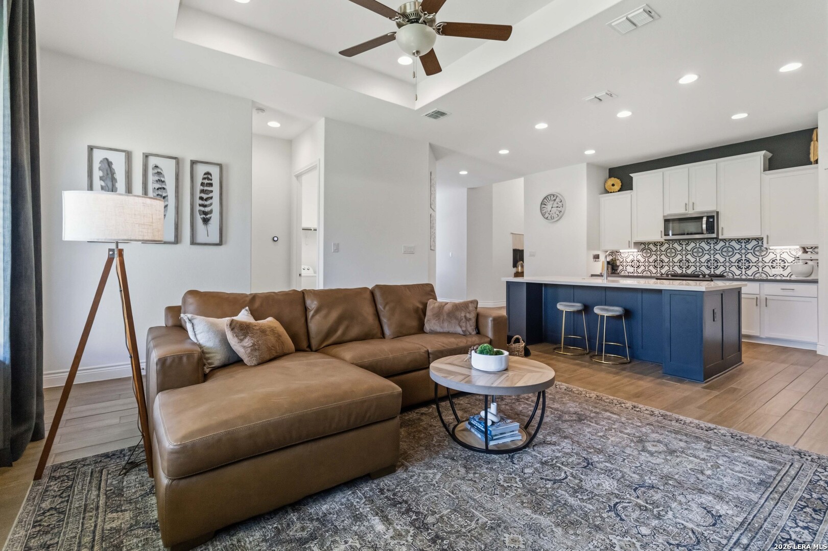 1172 Cadogan Squire