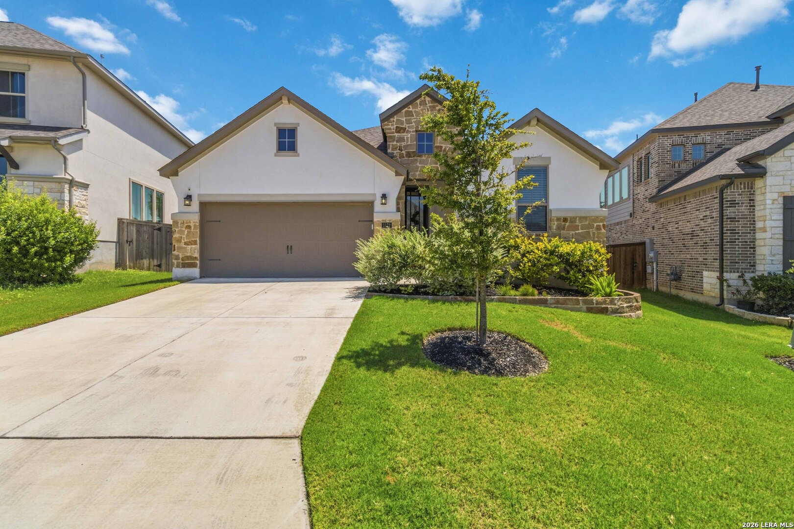 1172 Cadogan Squire