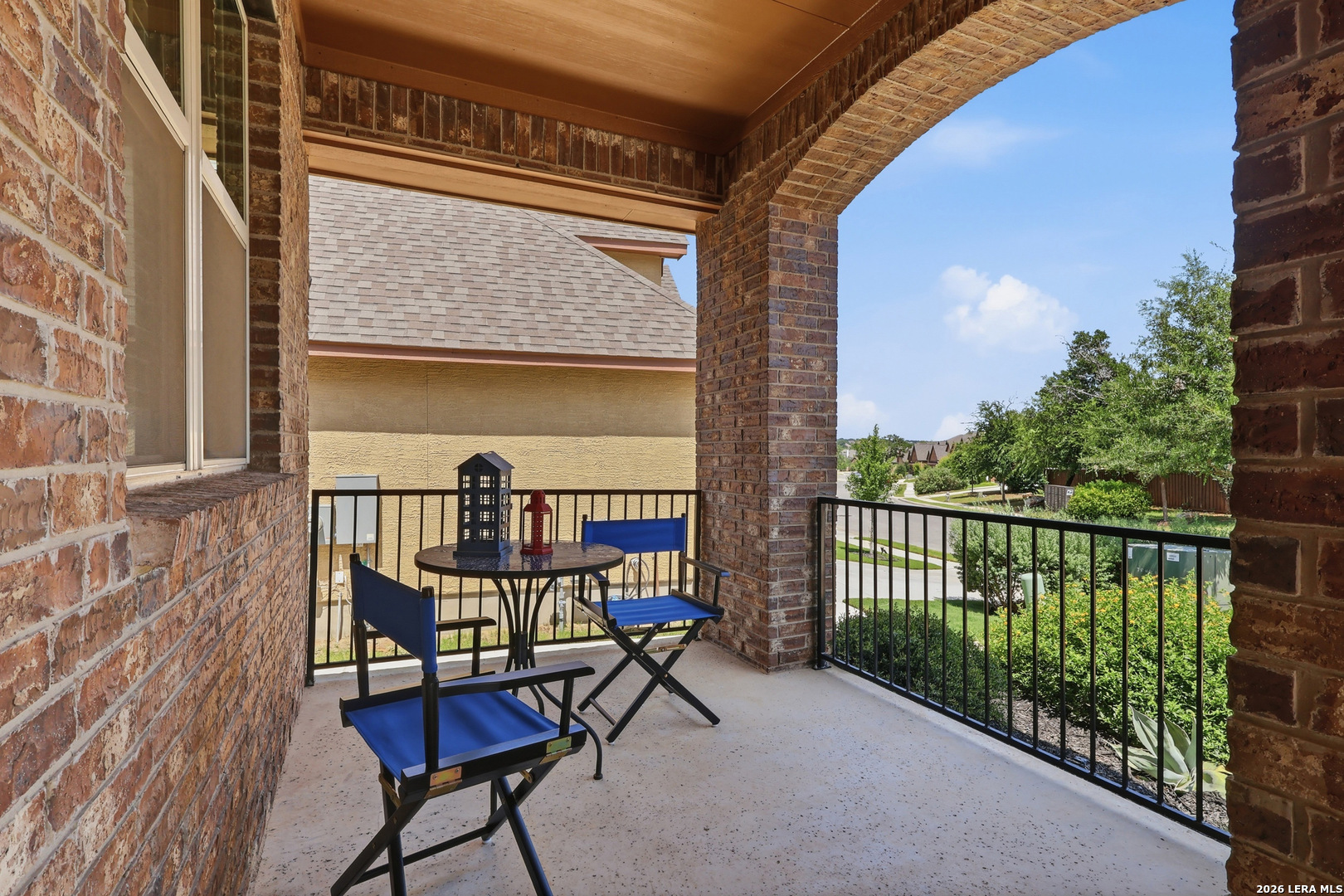 8647 GLASS GEM DR