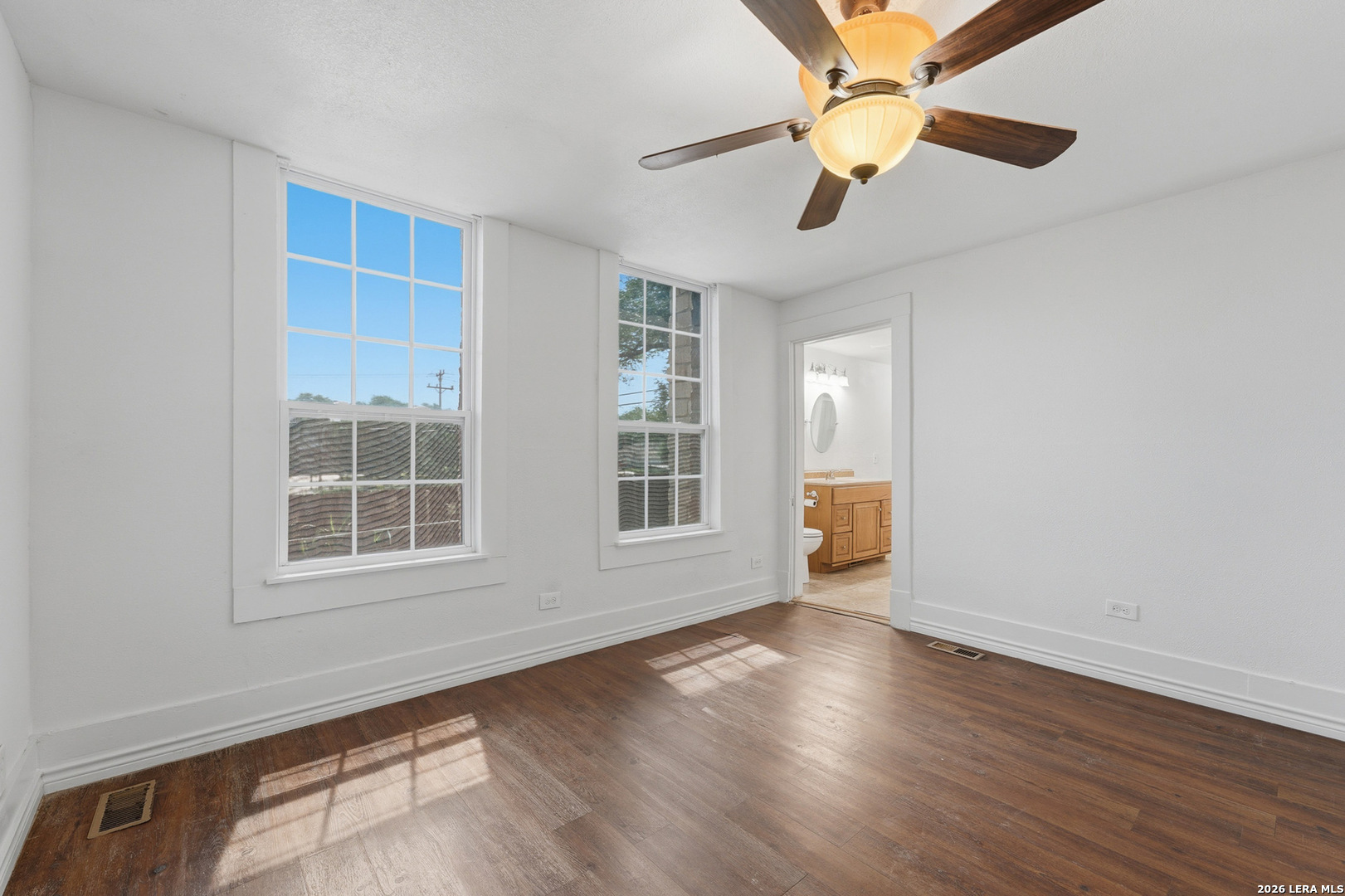 1207 Langdon
