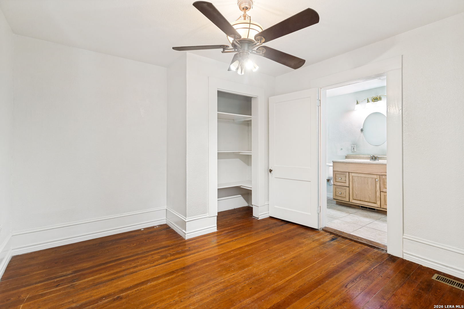1207 Langdon