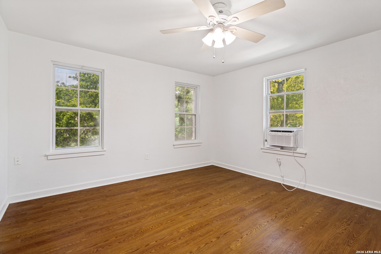 1207 Langdon