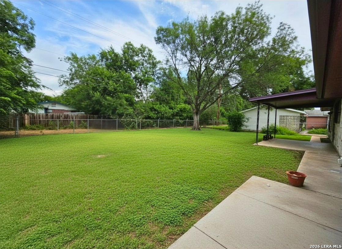 5031 HERSHEY DR