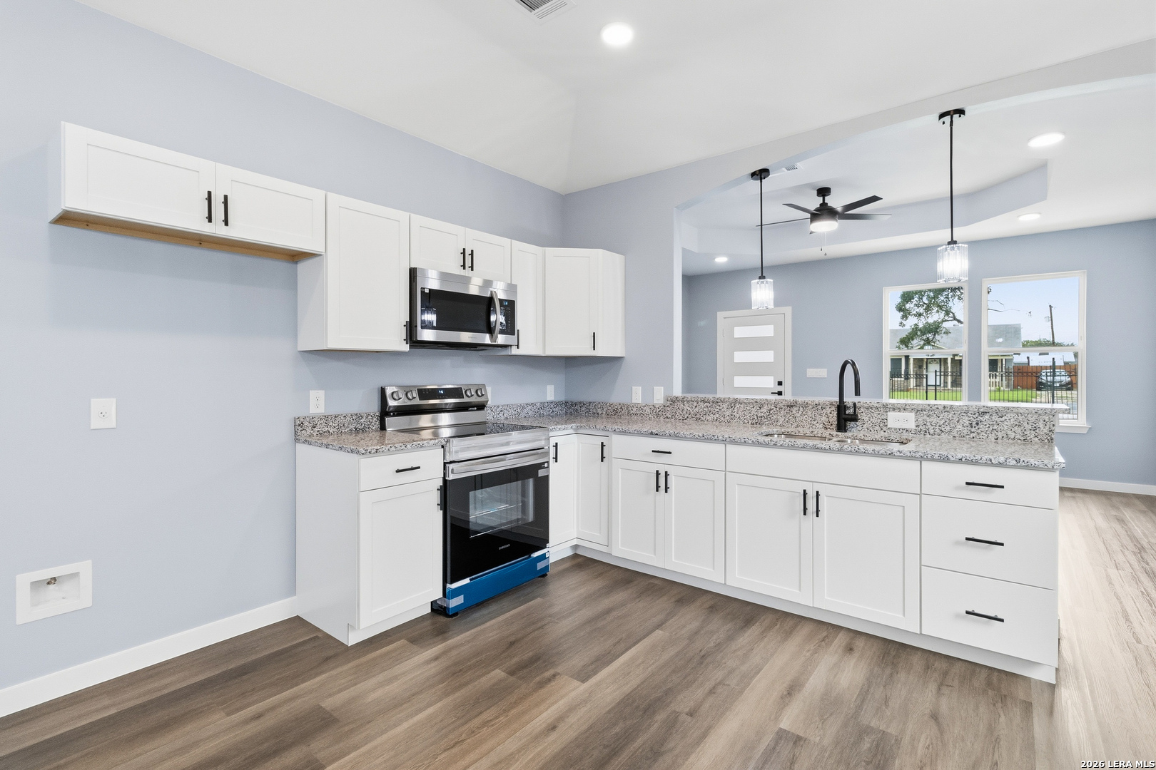 412 MONTICELLO CT