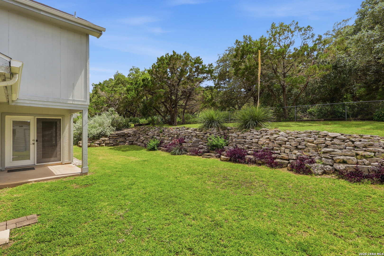 1377 LAURIE DR