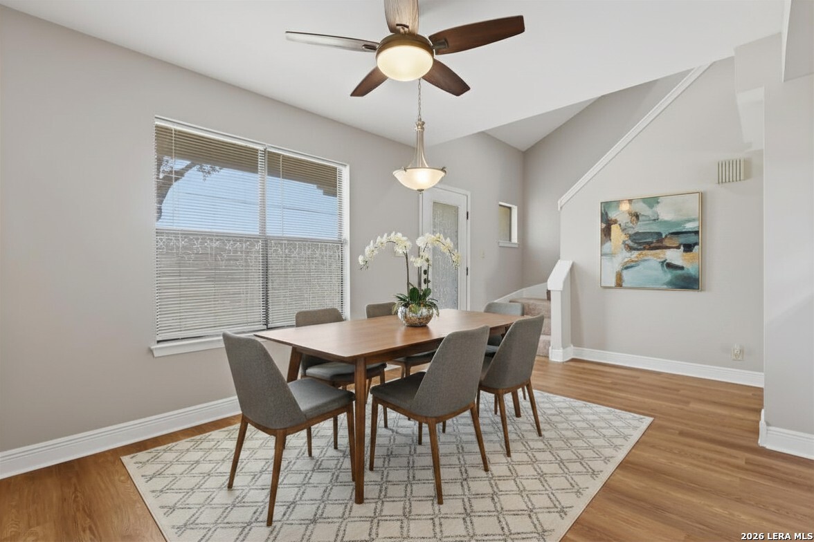 1377 LAURIE DR