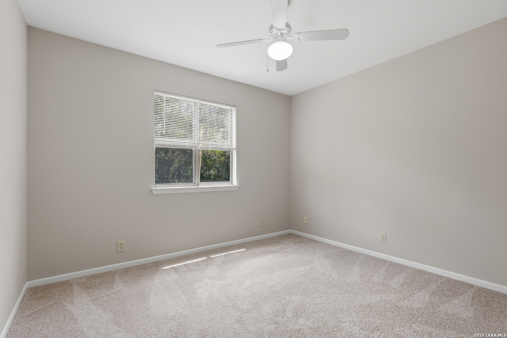 1377 LAURIE DR