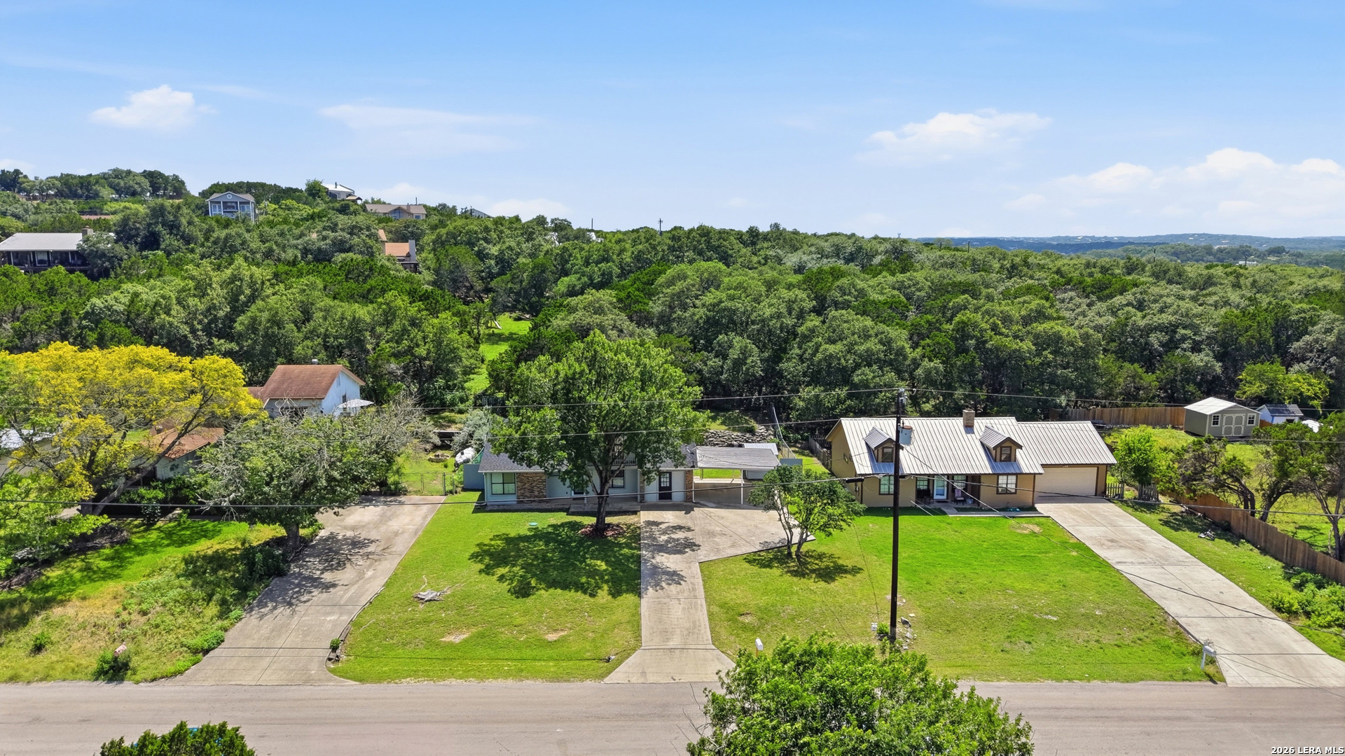 1377 LAURIE DR