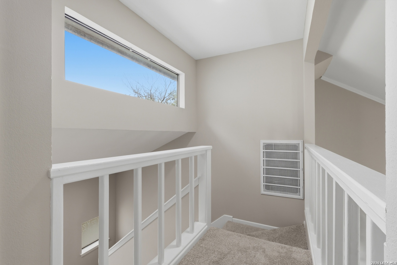 1377 LAURIE DR