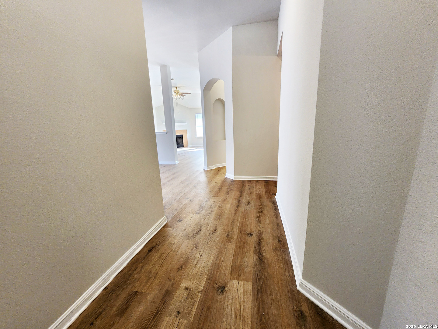 8422 Whitebrush