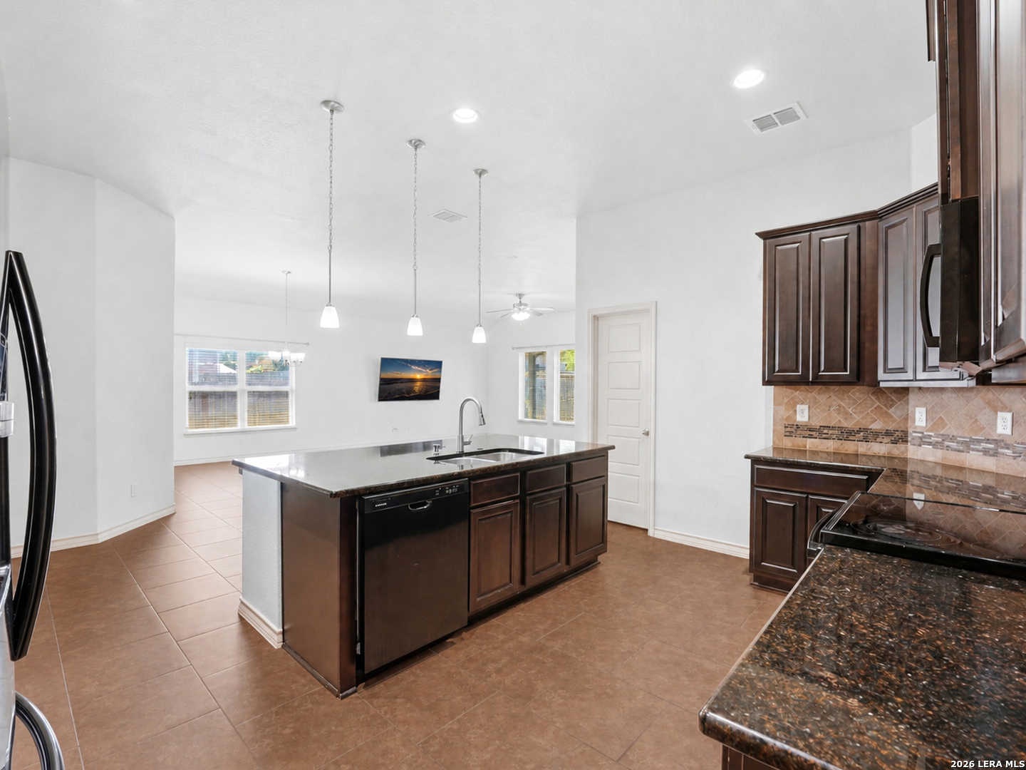 634 Saddle House