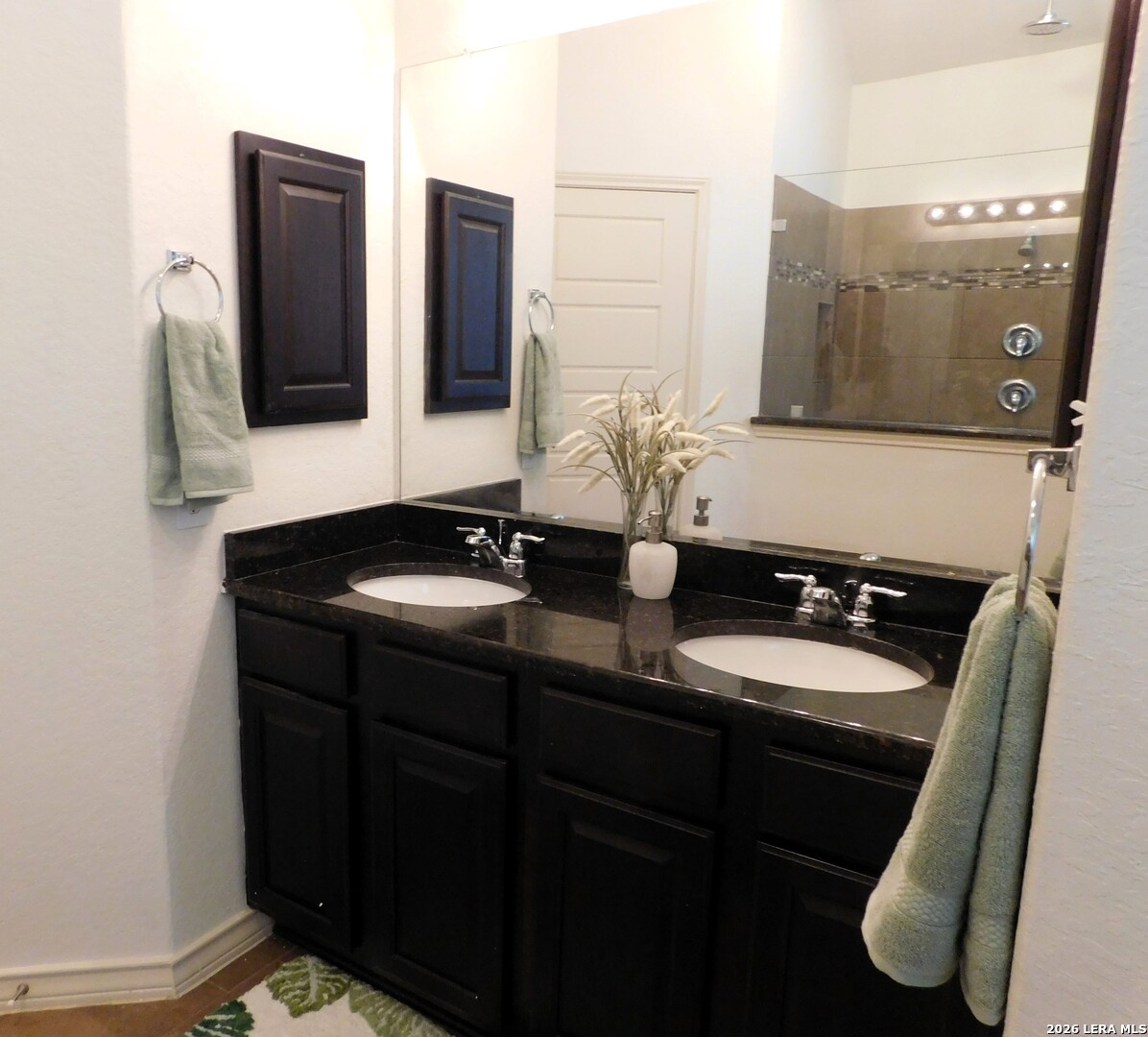 634 Saddle House