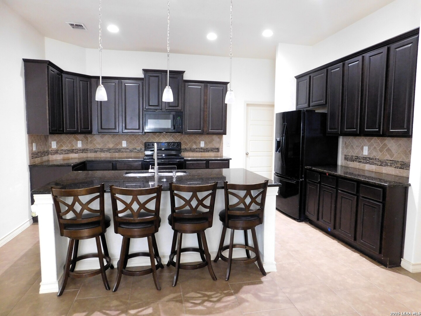 634 Saddle House
