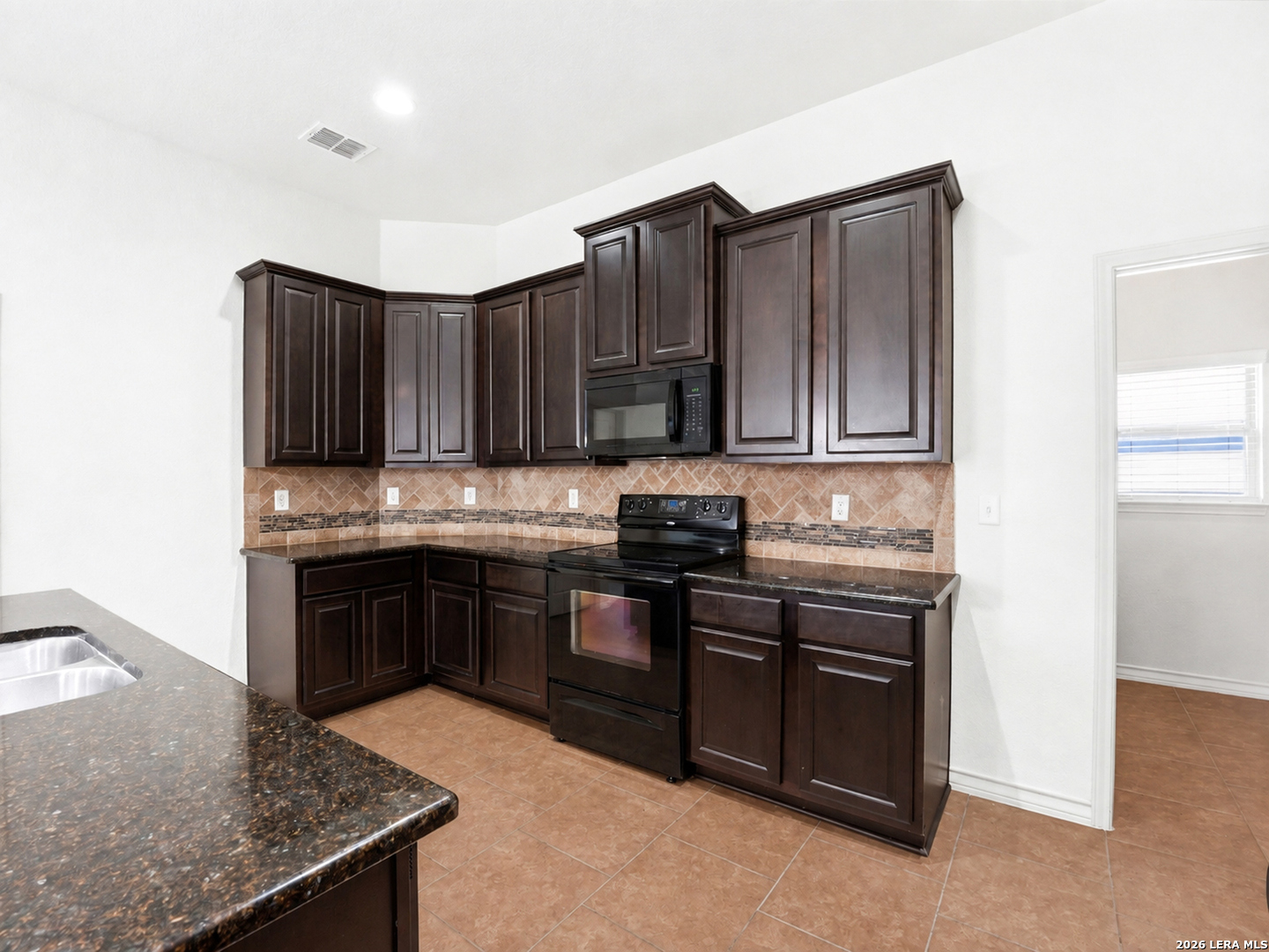 634 Saddle House