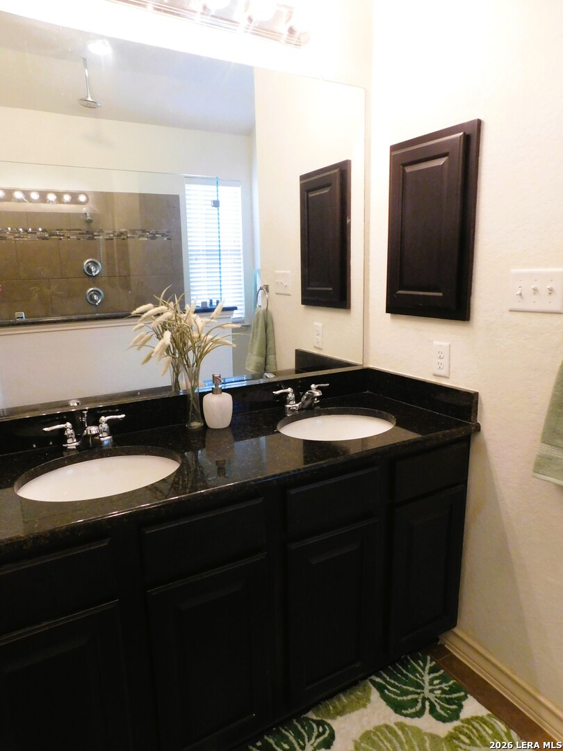 634 Saddle House