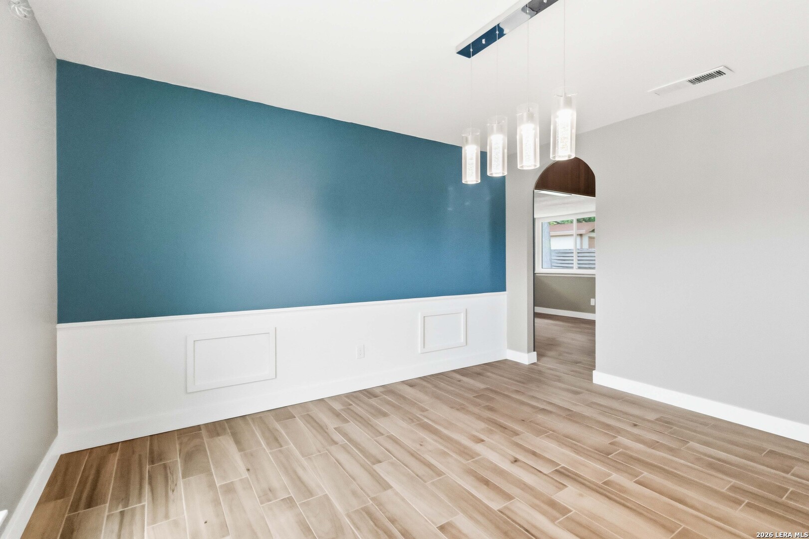 13638 Oak Breeze