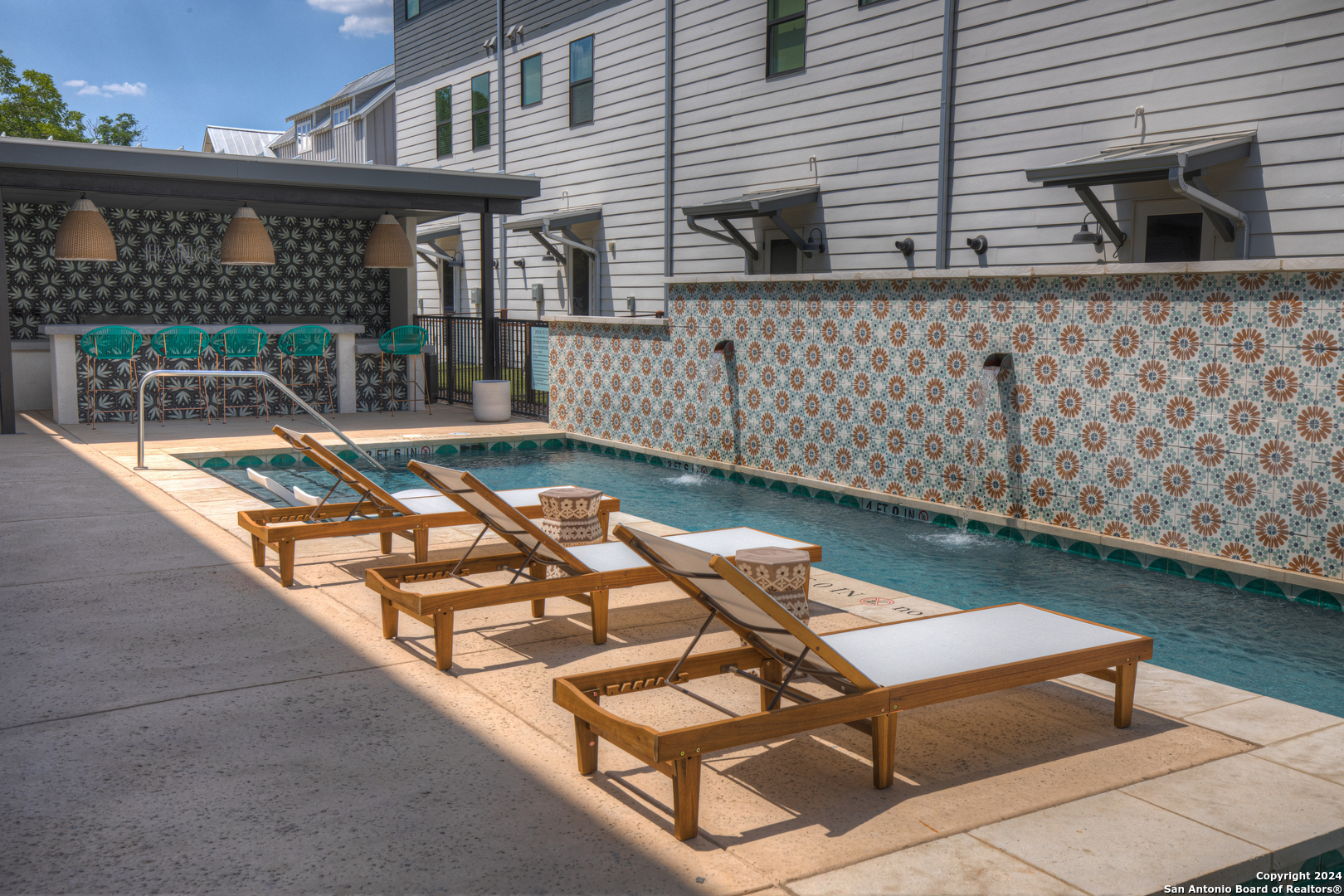 1208 N Academy Ave 3101