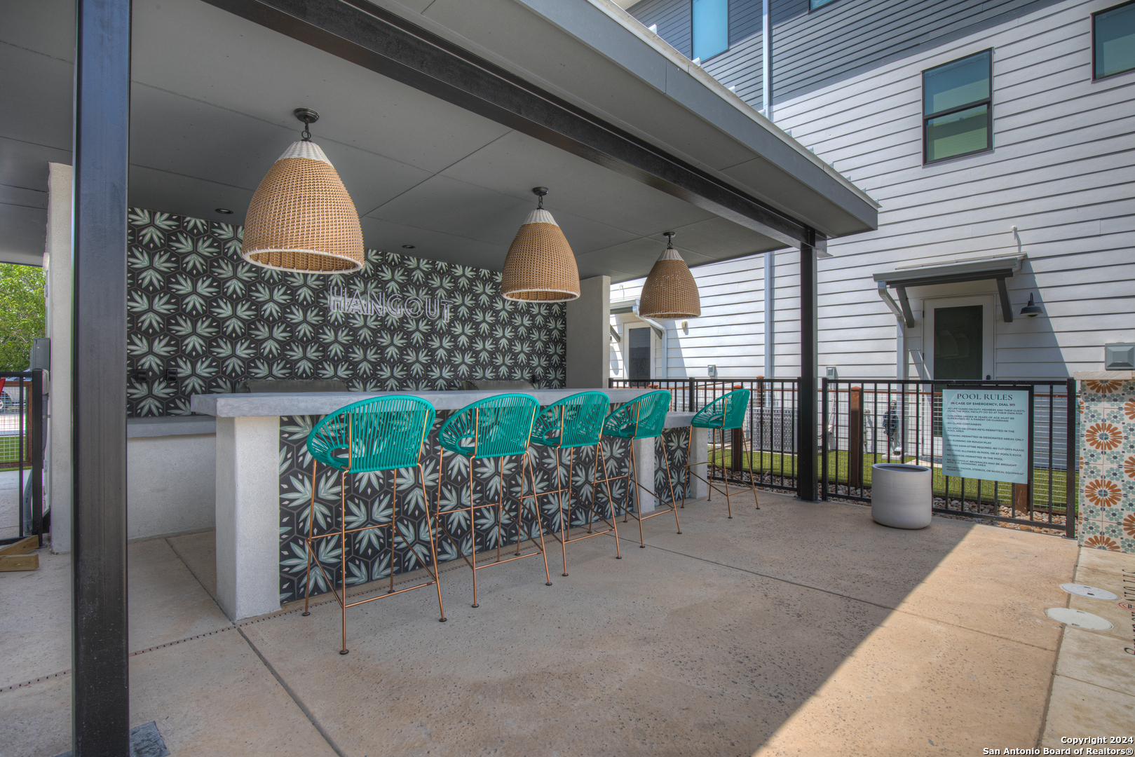 1208 N Academy Ave 3101