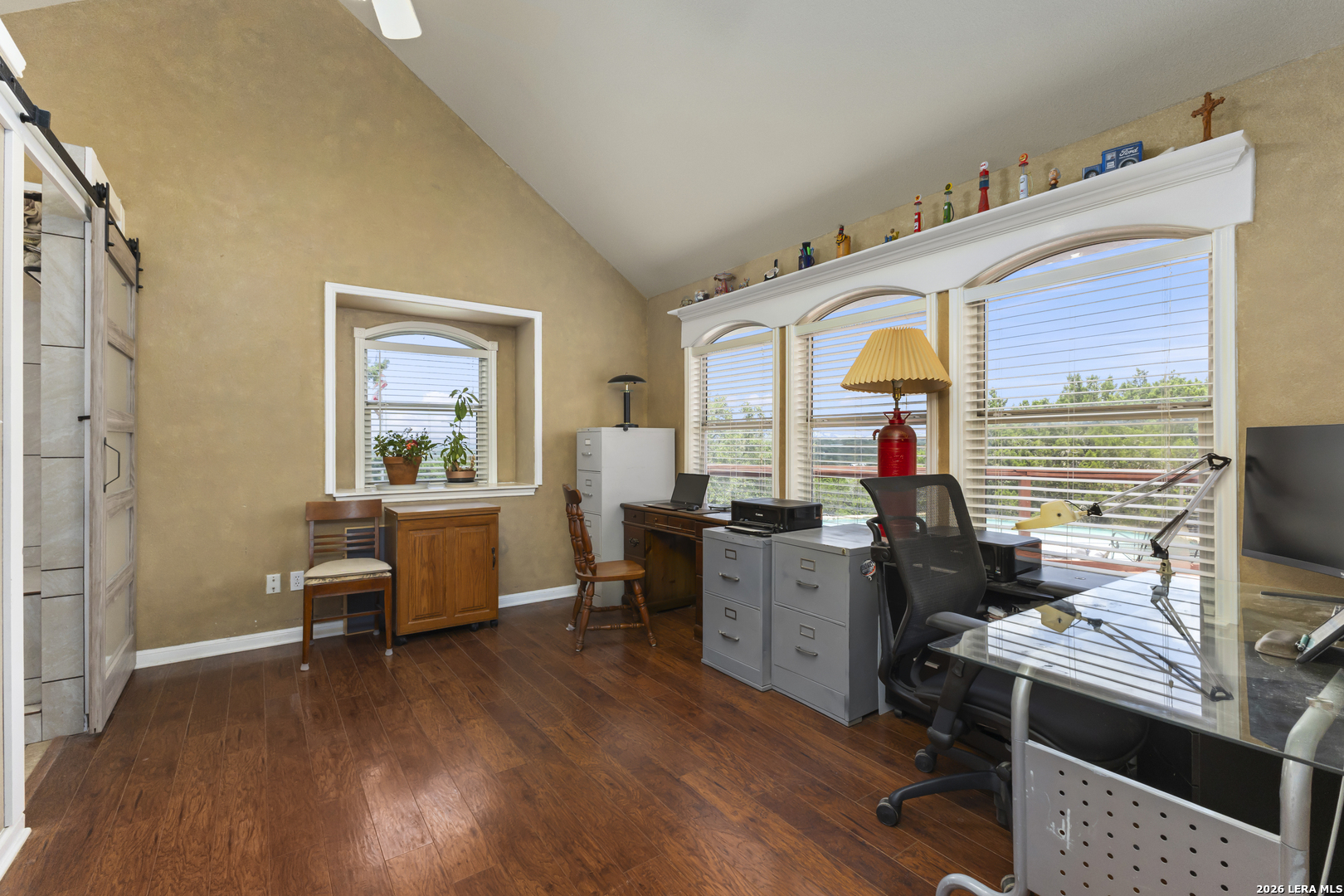 136 LAKERIDGE LOOP