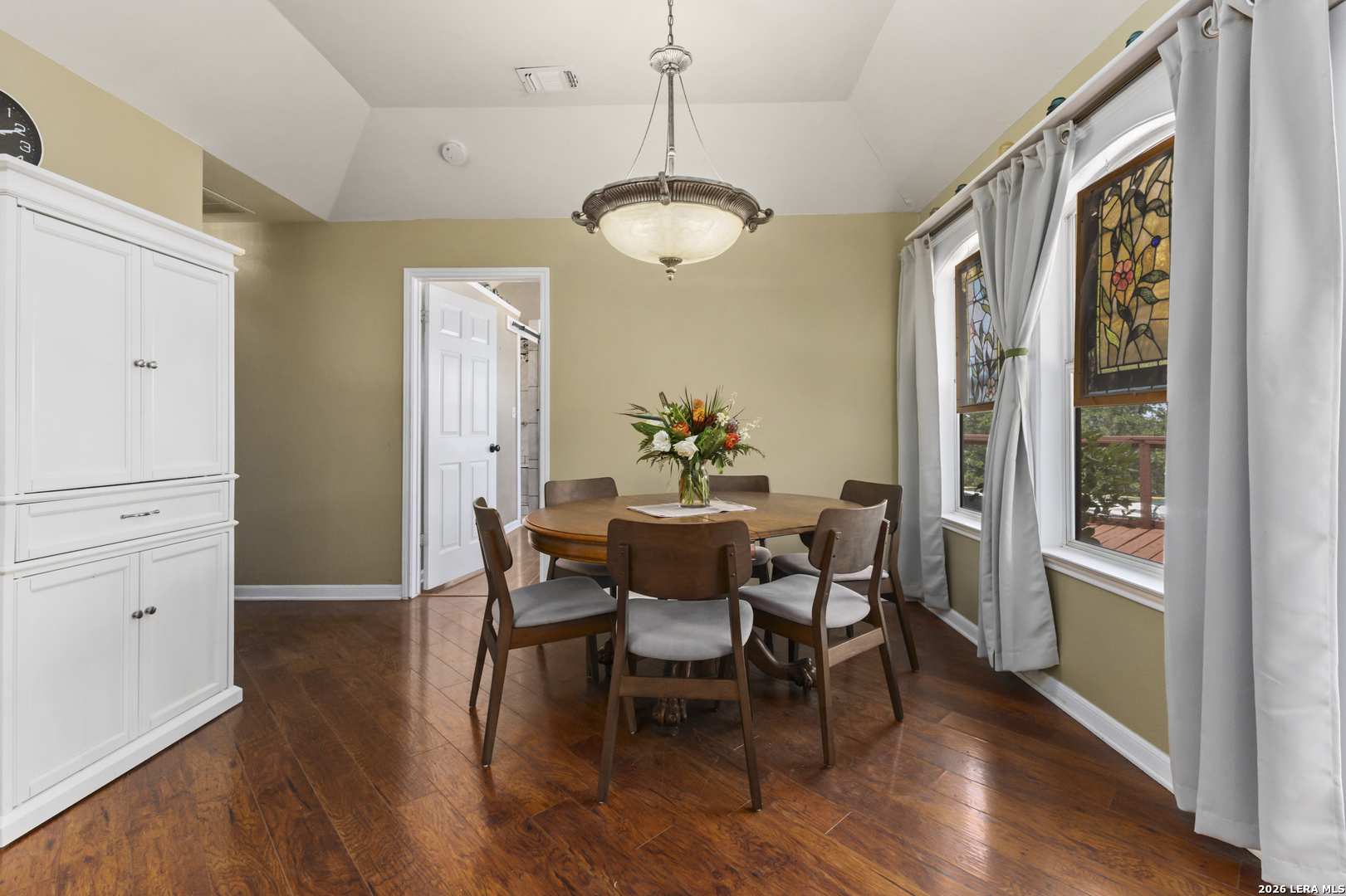 136 LAKERIDGE LOOP