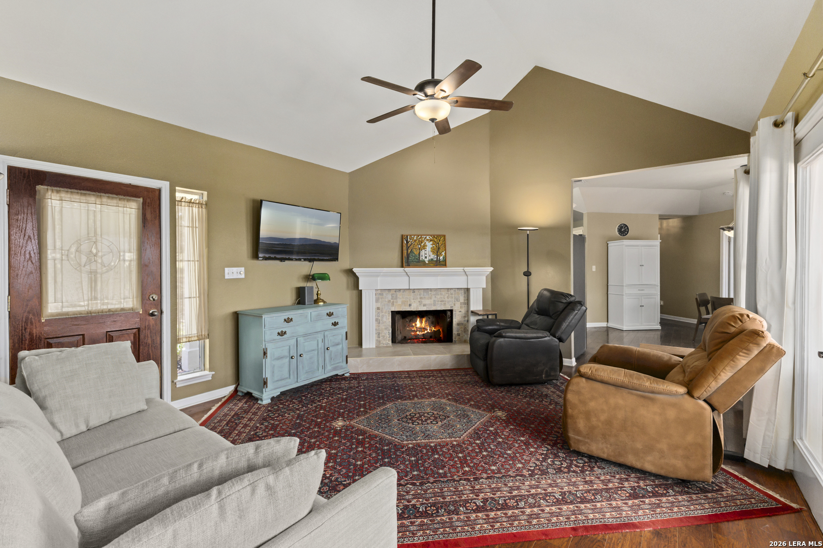 136 LAKERIDGE LOOP