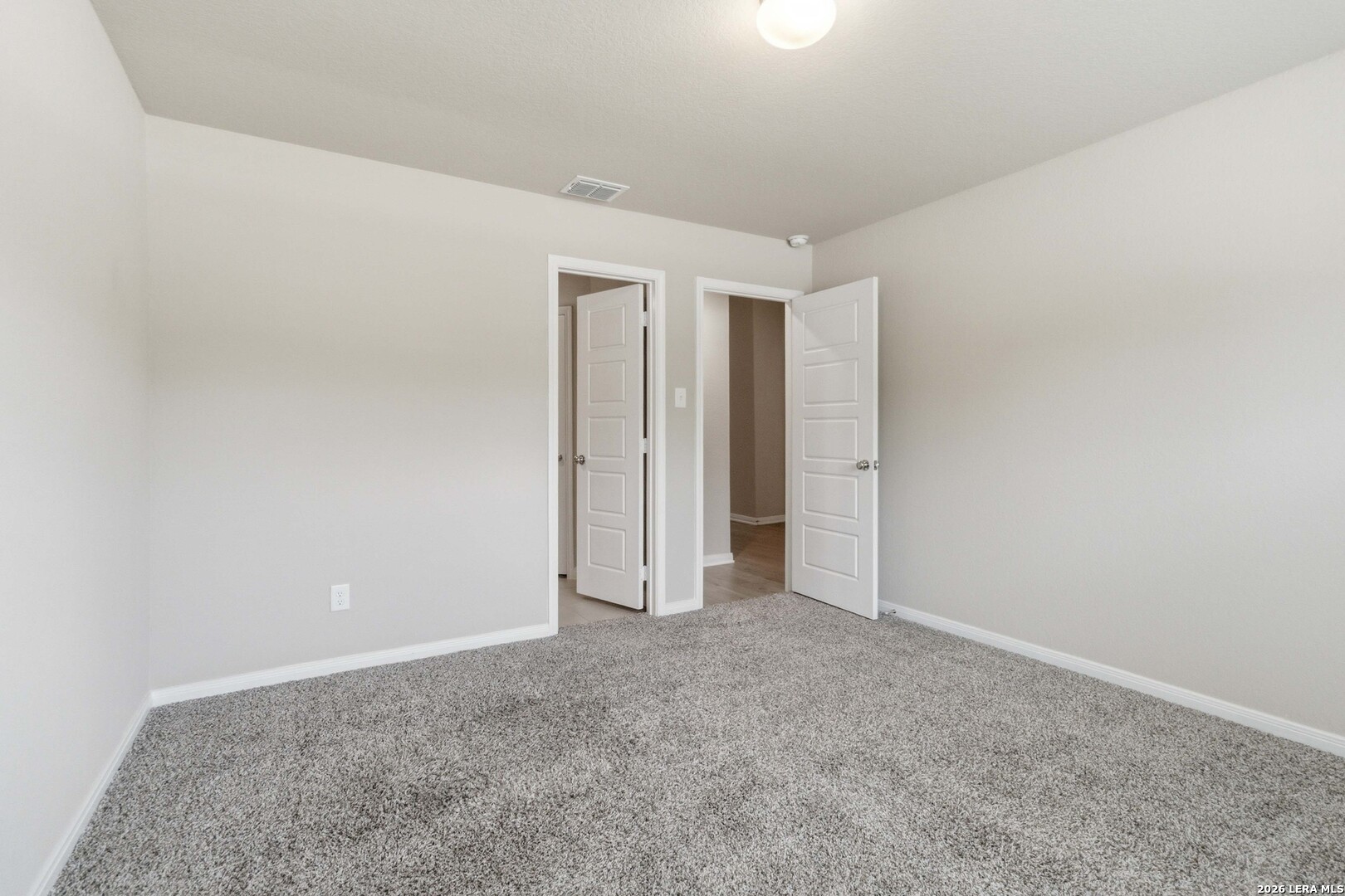 2961 Greenbriar