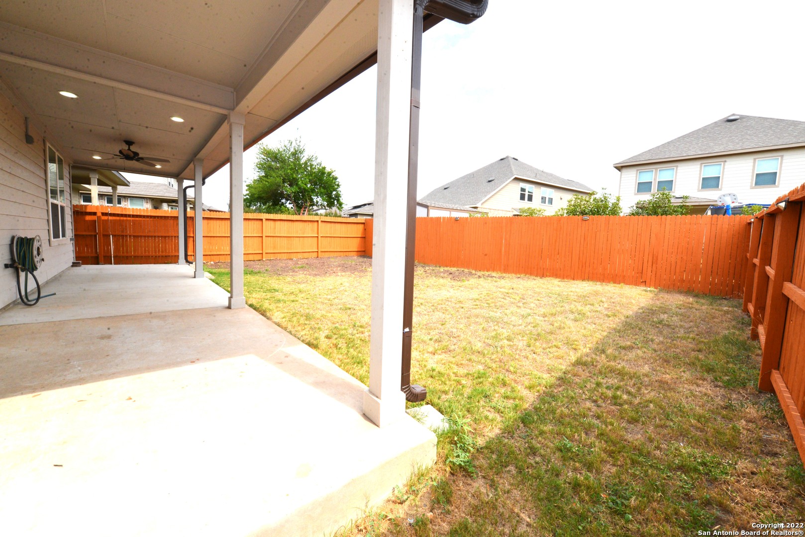 5922 AKIN PL