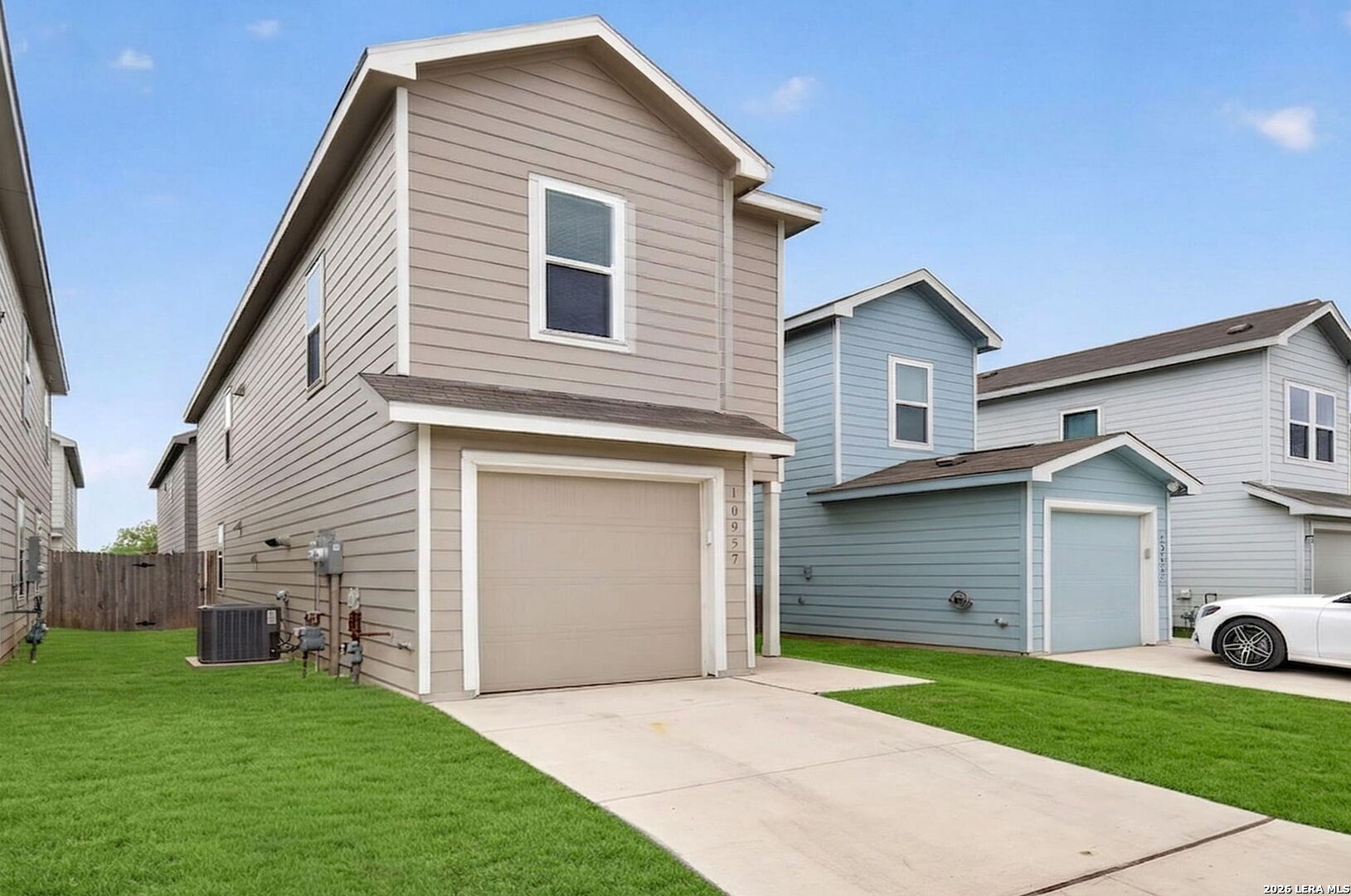 10957 Presa Way