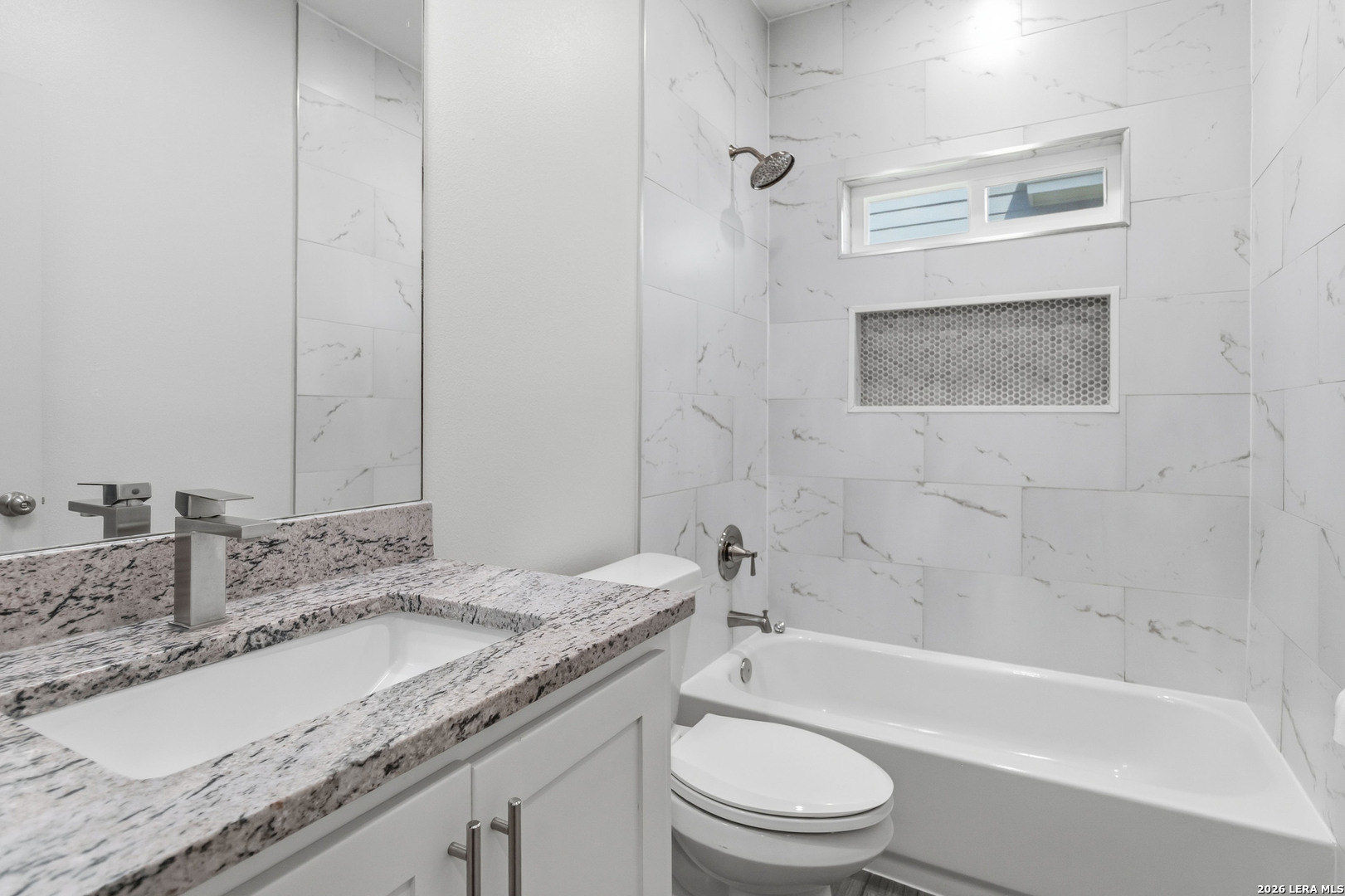 8315 COMANCHE PASS