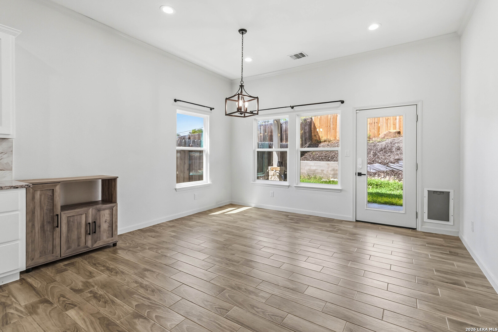 8315 COMANCHE PASS