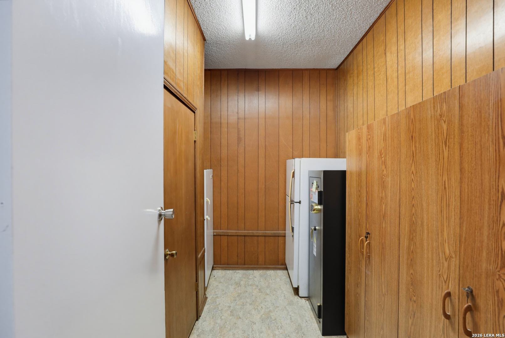 12831 Castle George