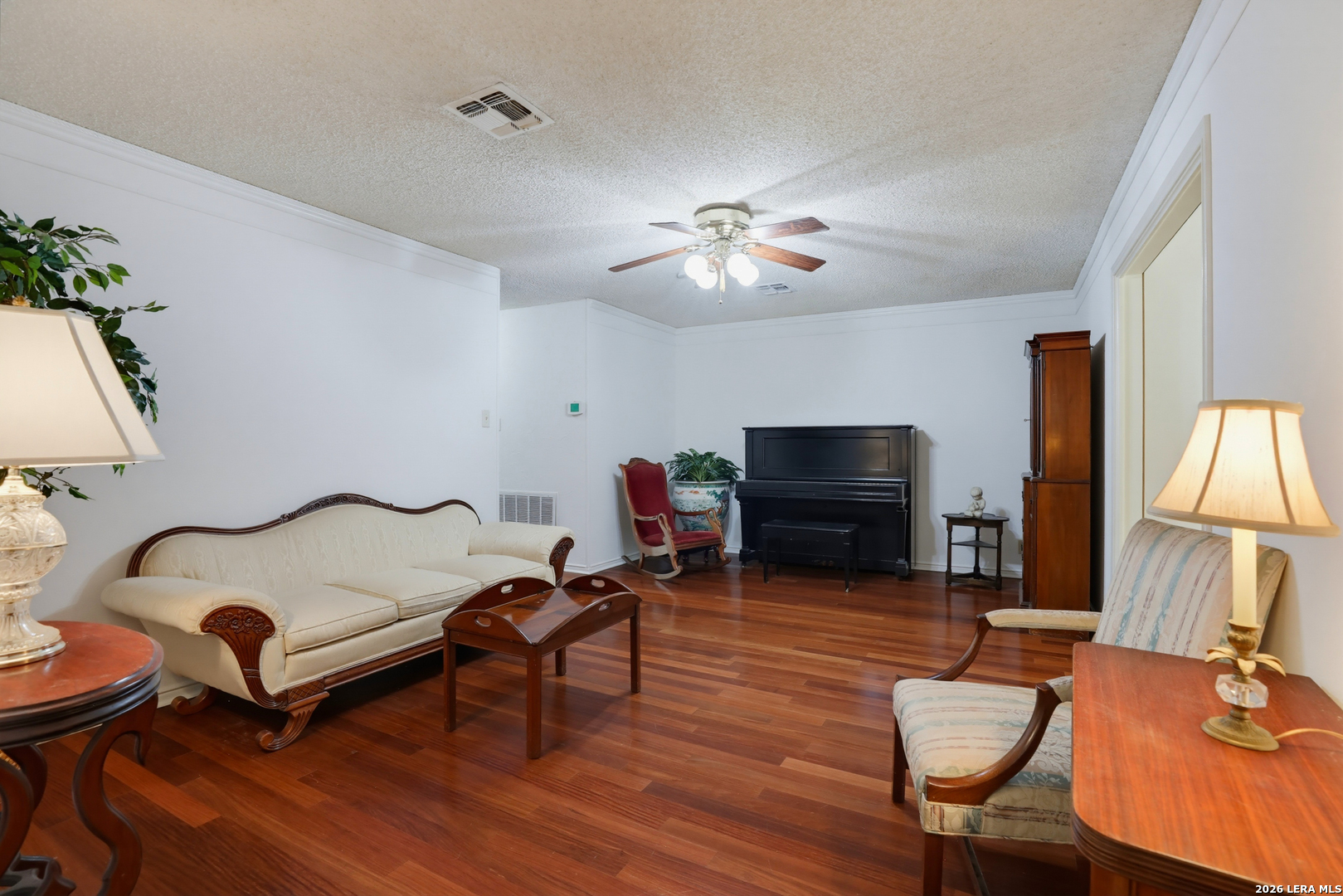 12831 Castle George