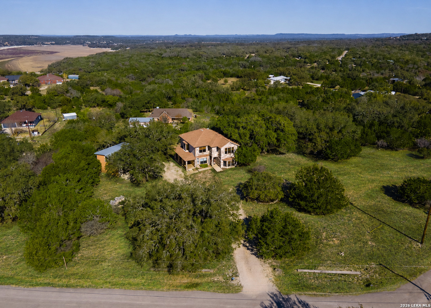 988 SUMMIT RD