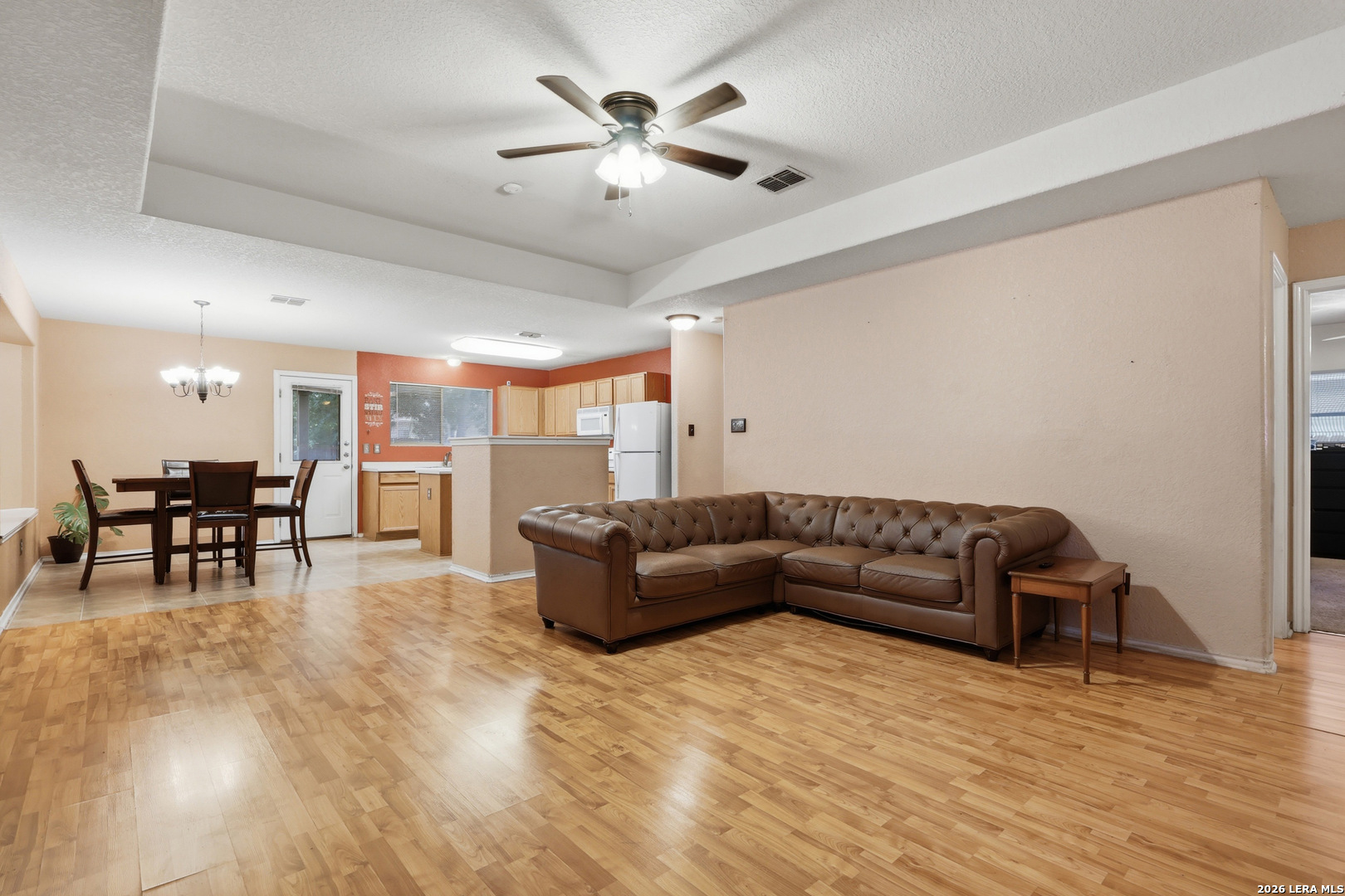 9014 LAGUNA FLS