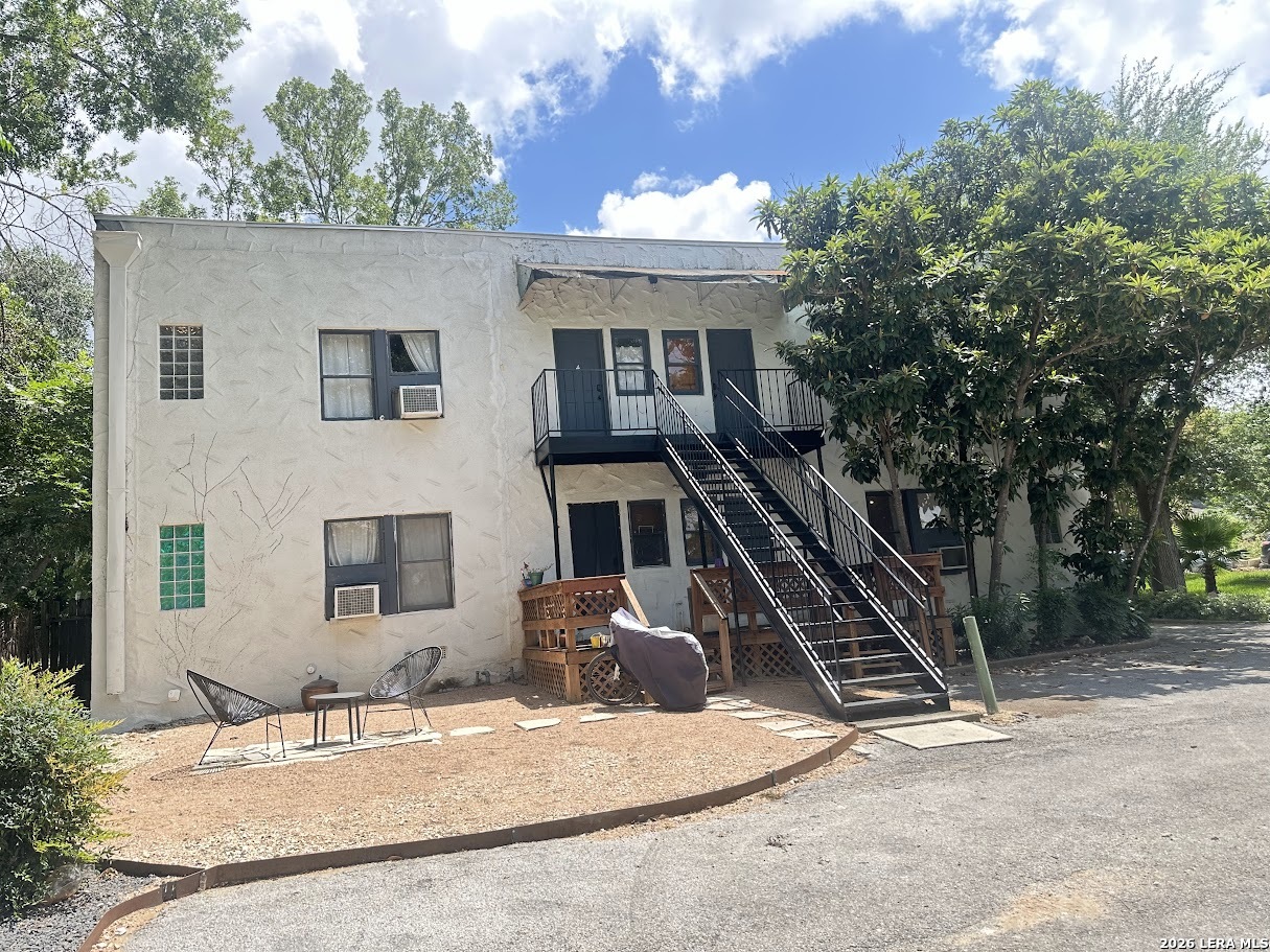 277 Post Ave