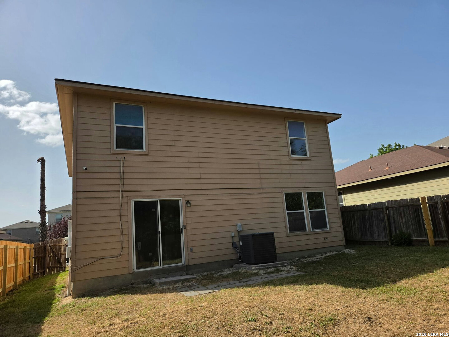 8211 Steep Valley