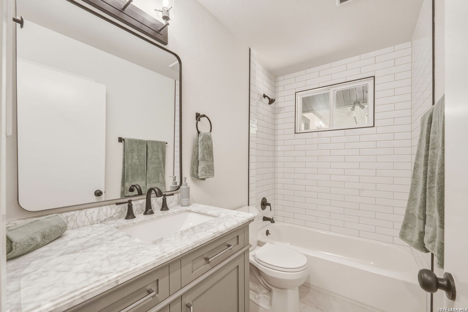 16710 Lilly Crest