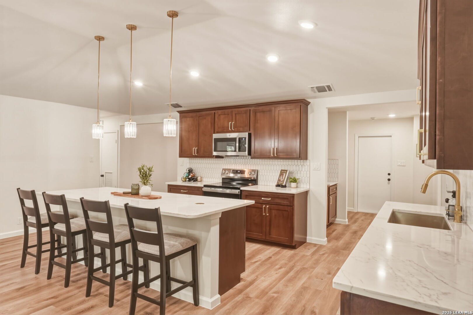 16710 Lilly Crest