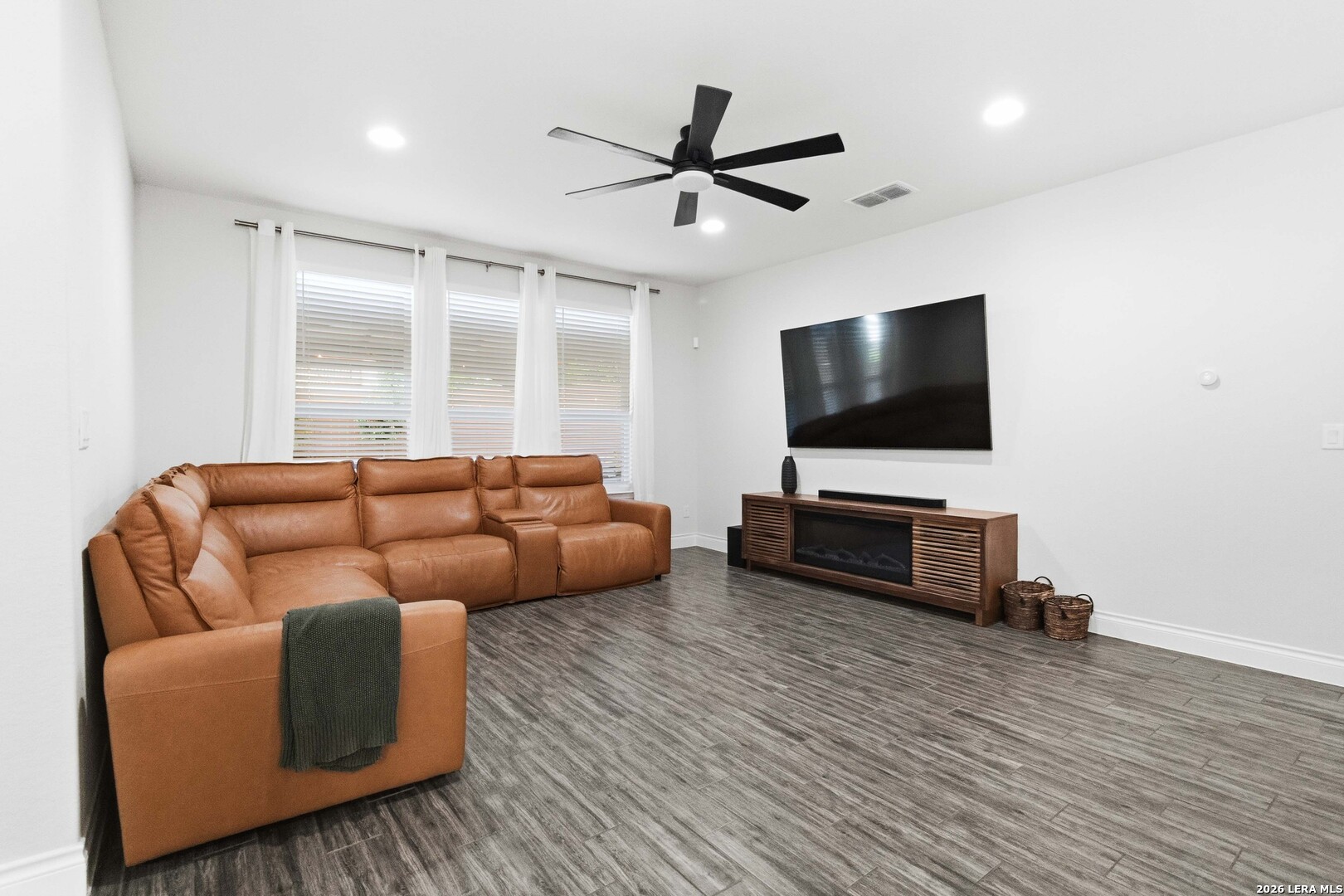 7214 Cimarron Lake