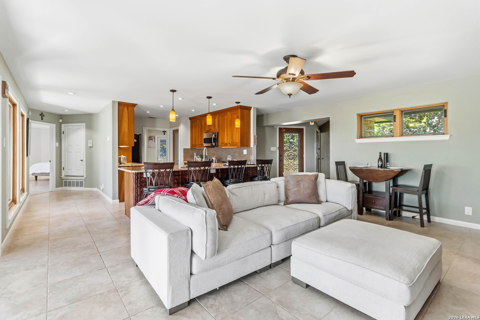318 Remington Dr
