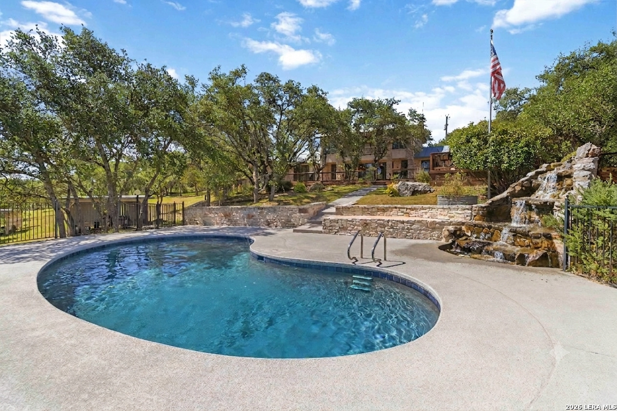 318 Remington Dr