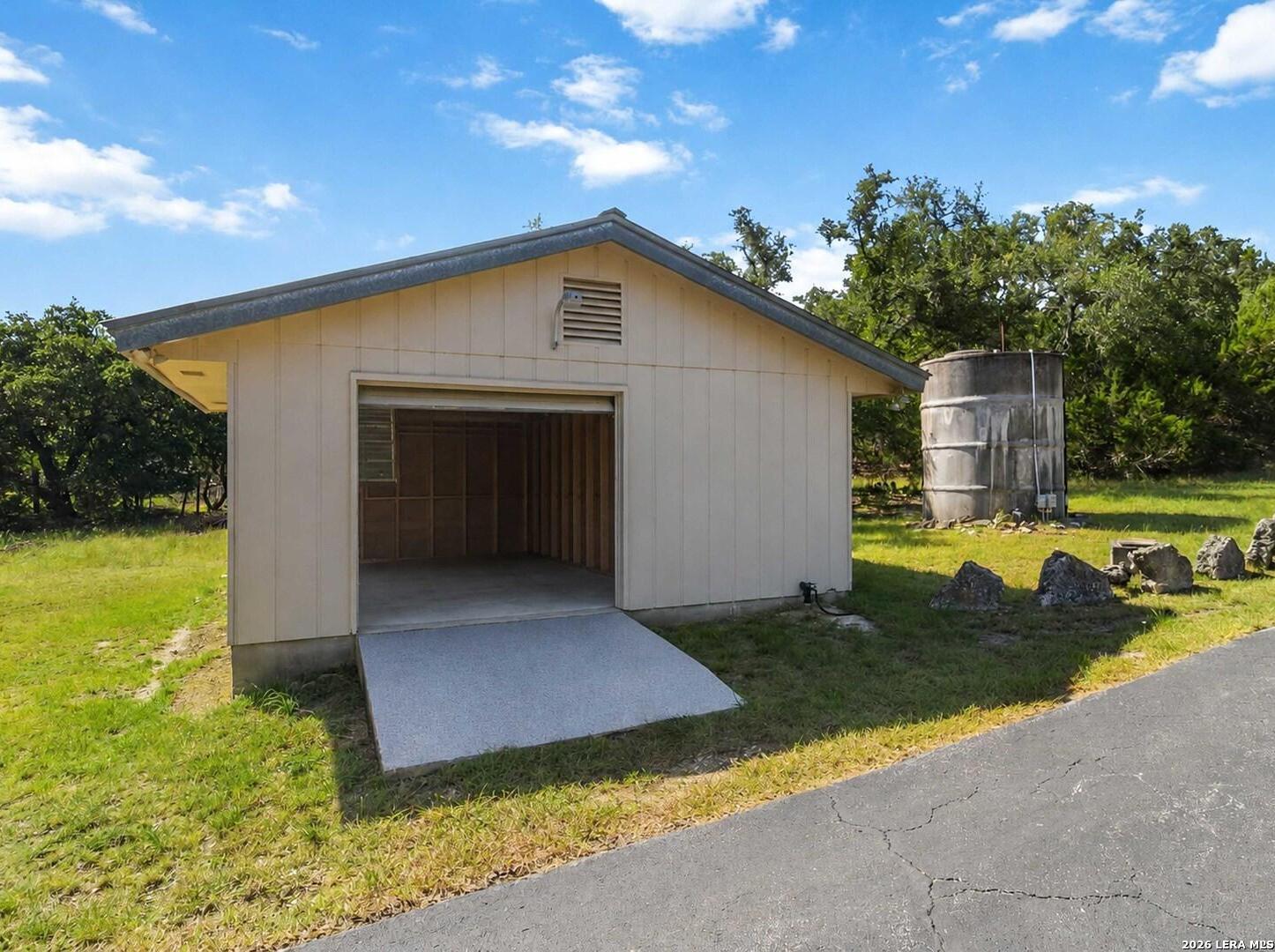 318 Remington Dr