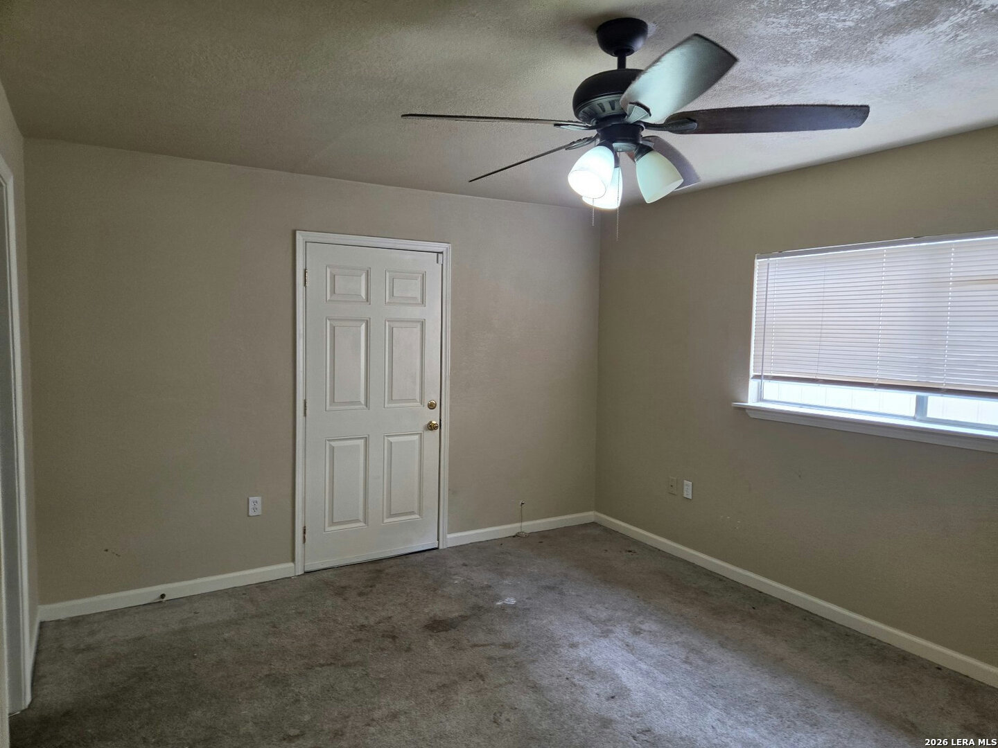 2914 Lakeland Dr