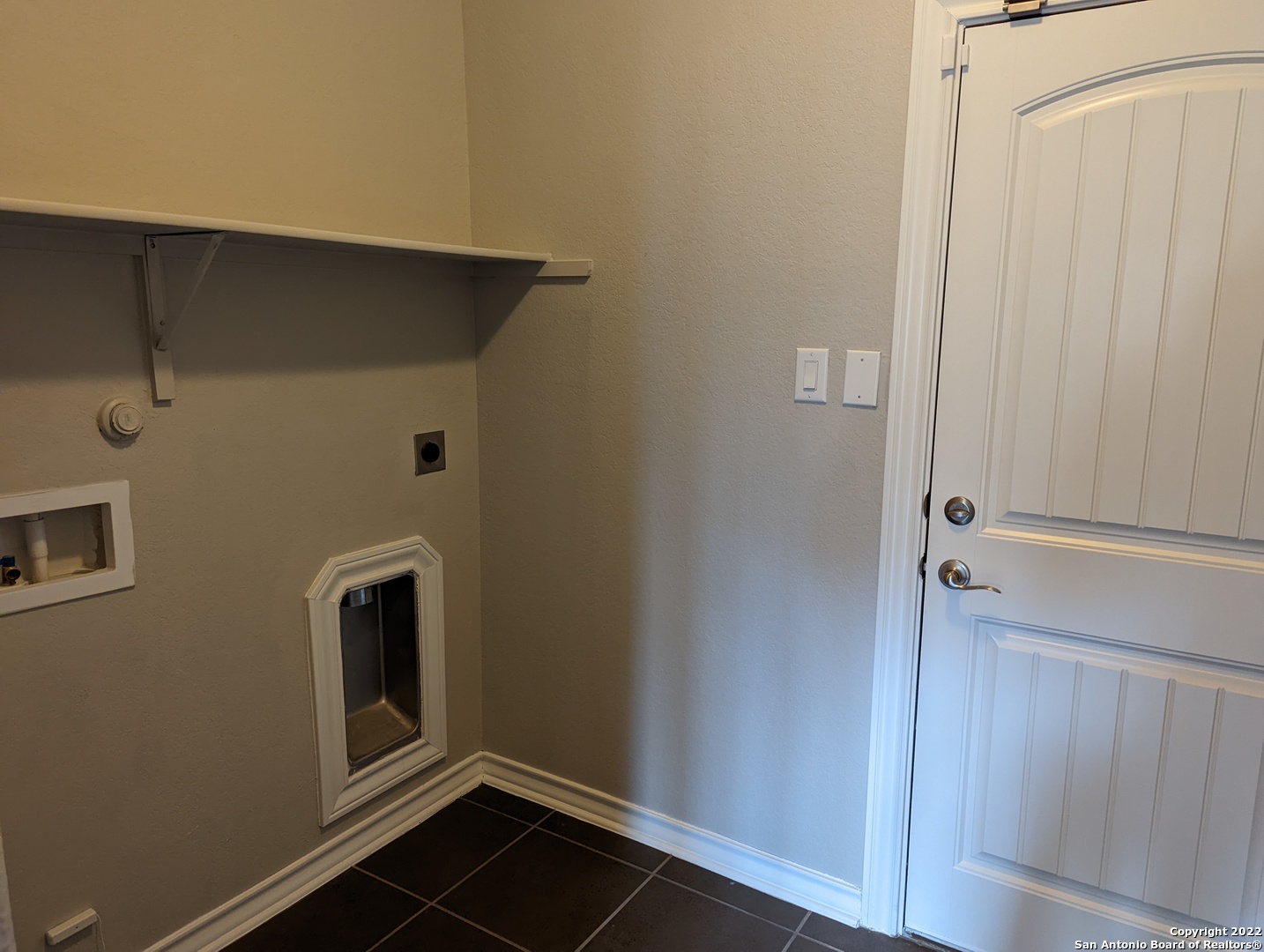 2606 PARIA CYN