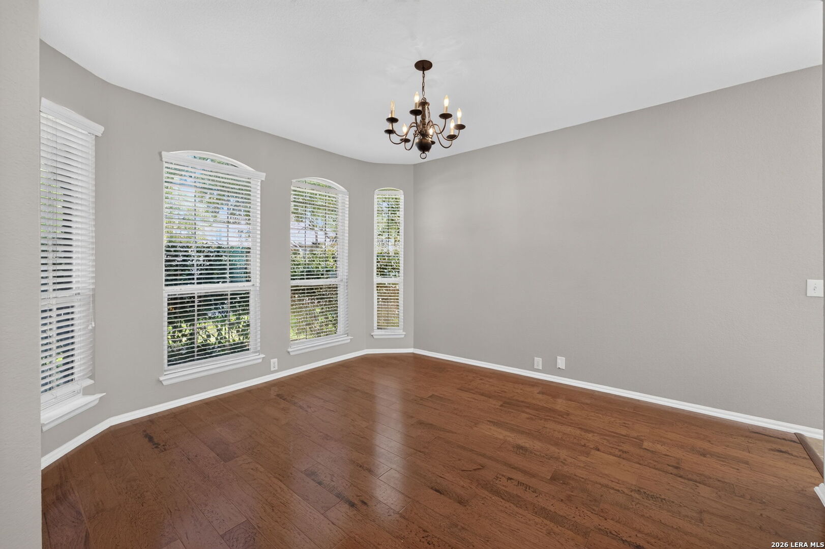 4718 River Rock