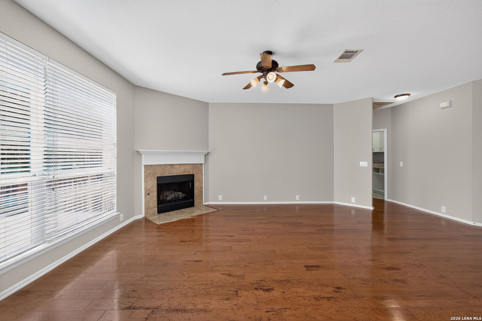 4718 River Rock