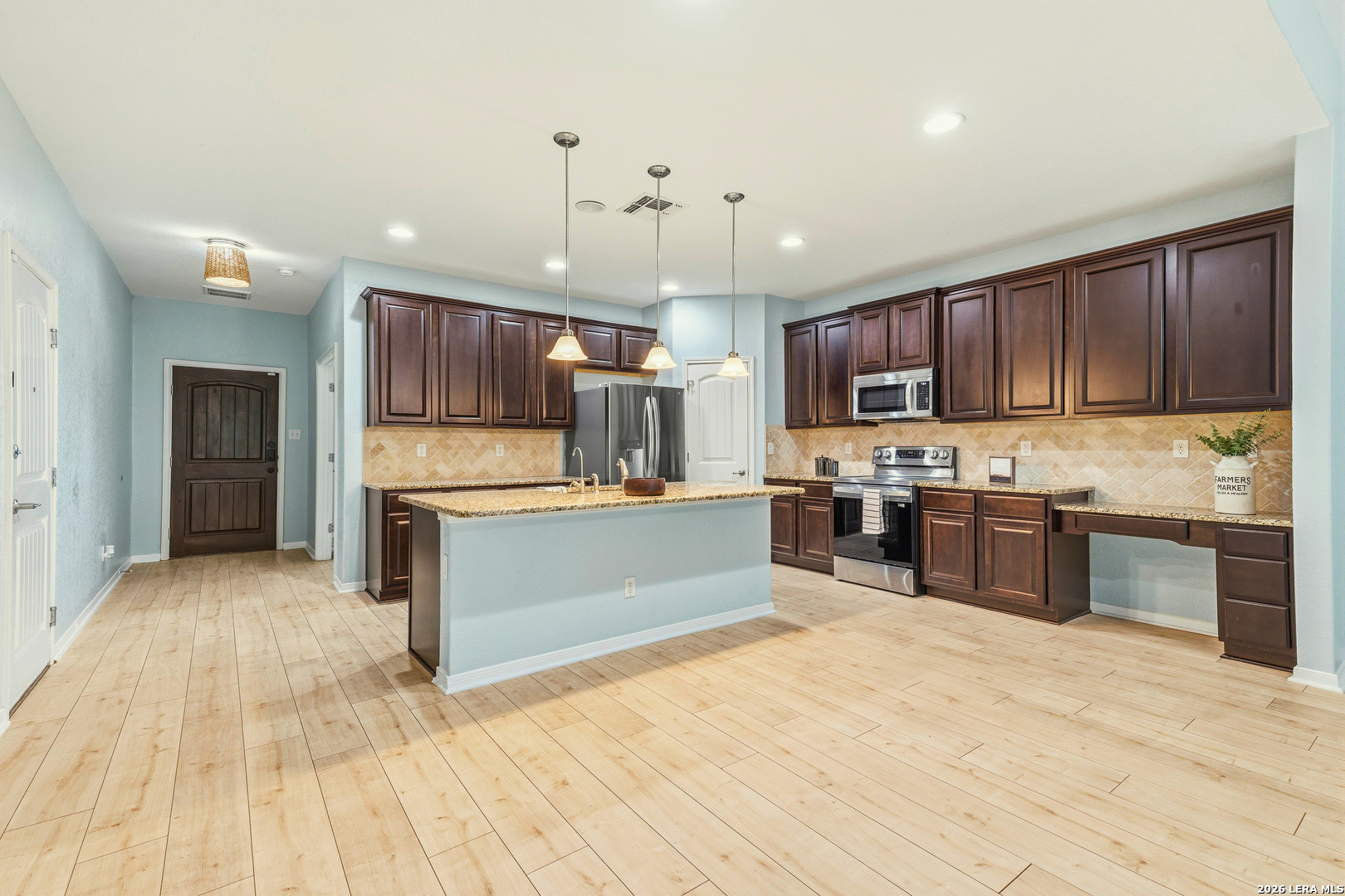 5473 CYPRESS PT