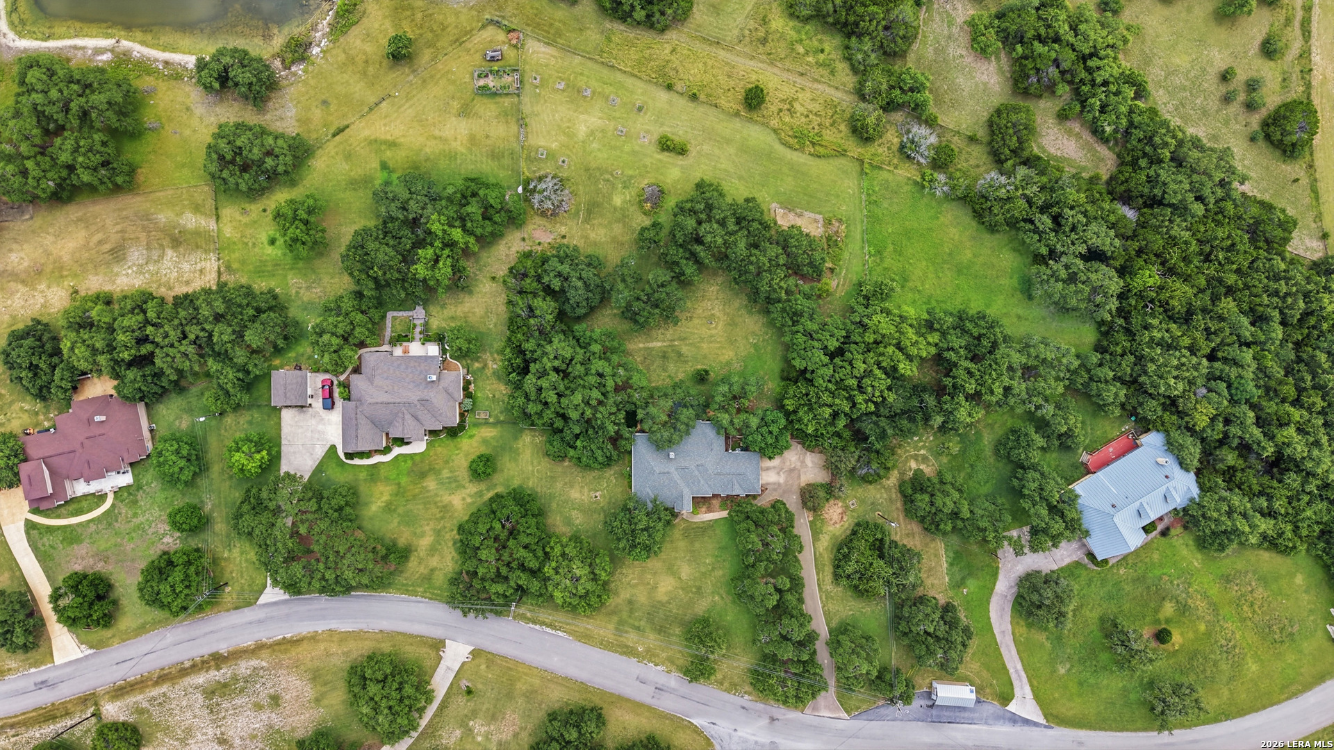 226 LOST CREEK DR