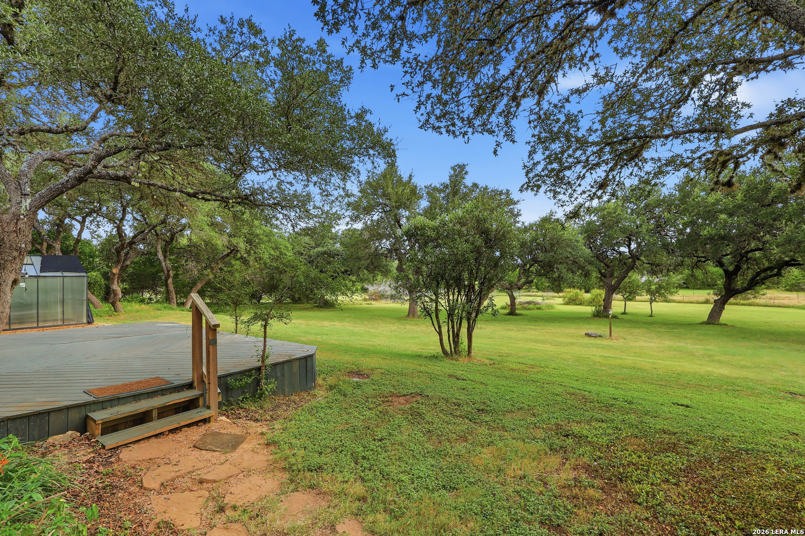 226 LOST CREEK DR