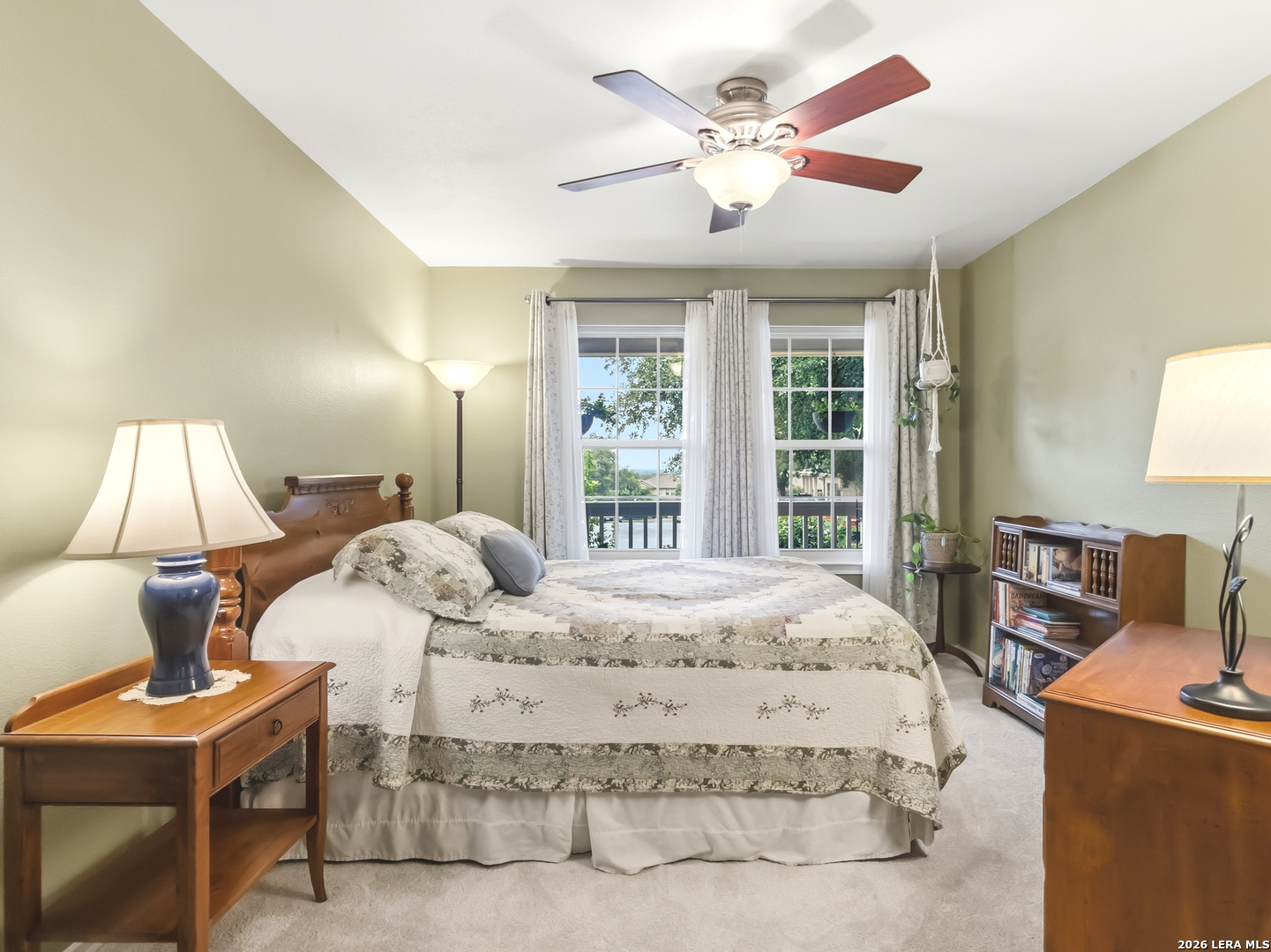 7426 Carriage Bay
